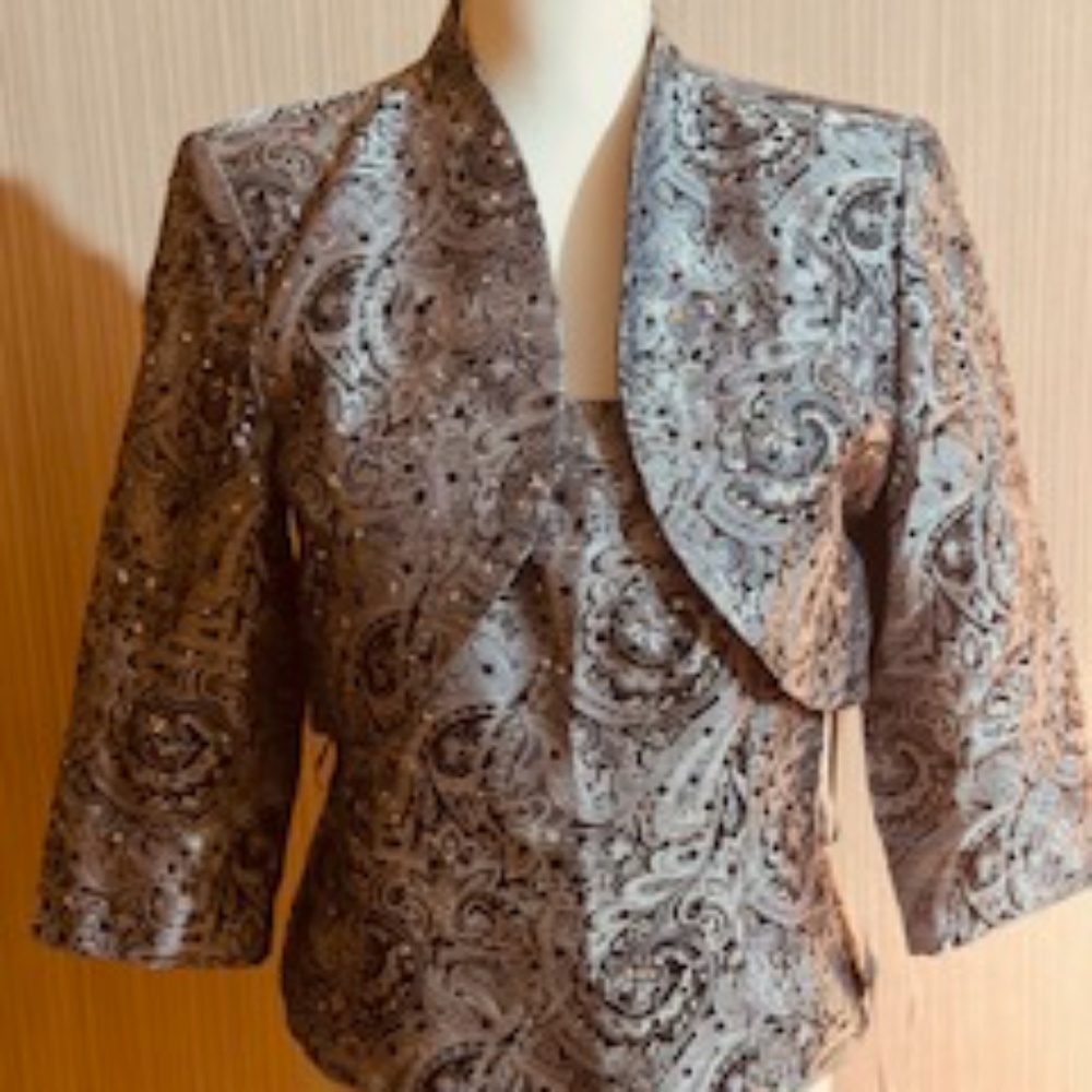 R & M Richards 2 piece Silver & Black Sequin Bolero Jacket Set